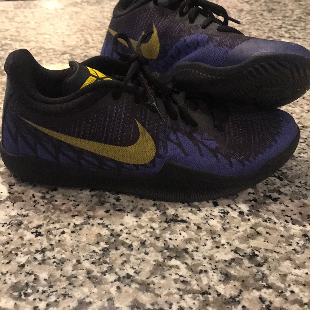Kobe Basketball shoes